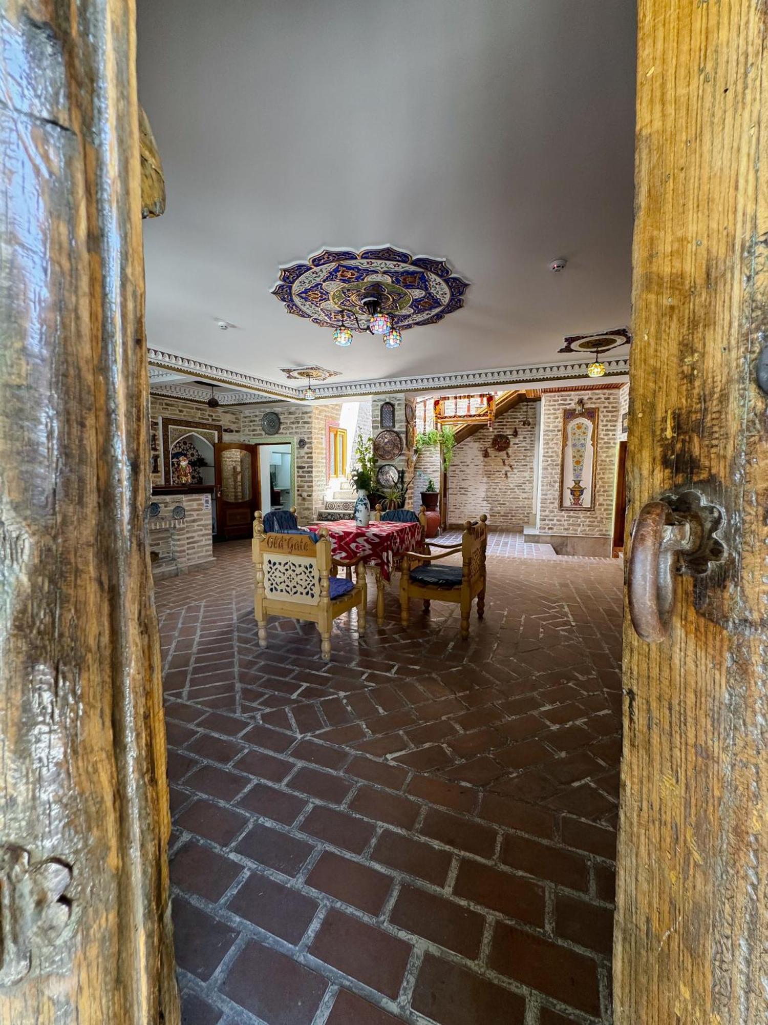 Old Gate Family Guest House Buhara Exterior foto